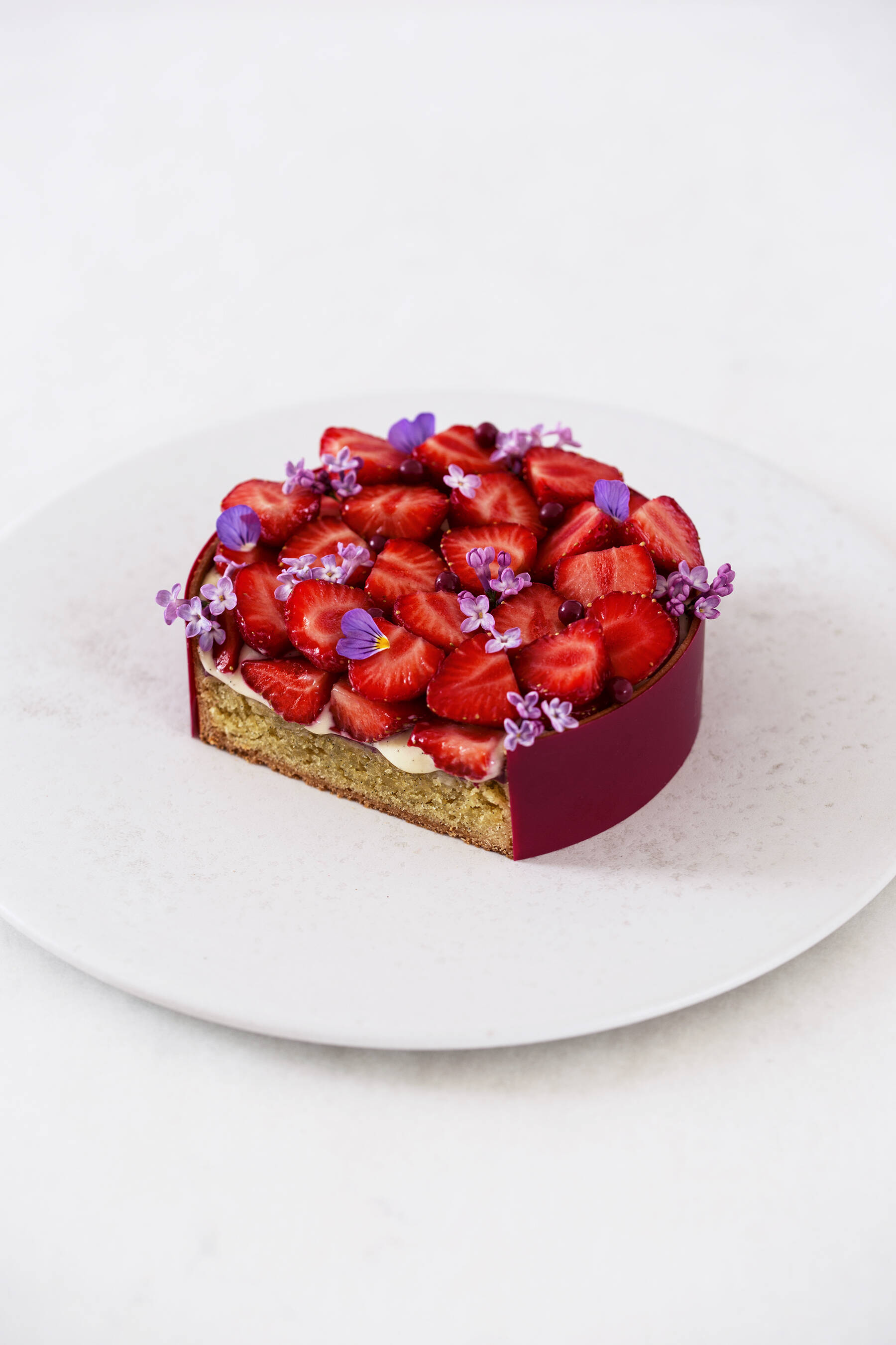 Strawberry tart with vanilla