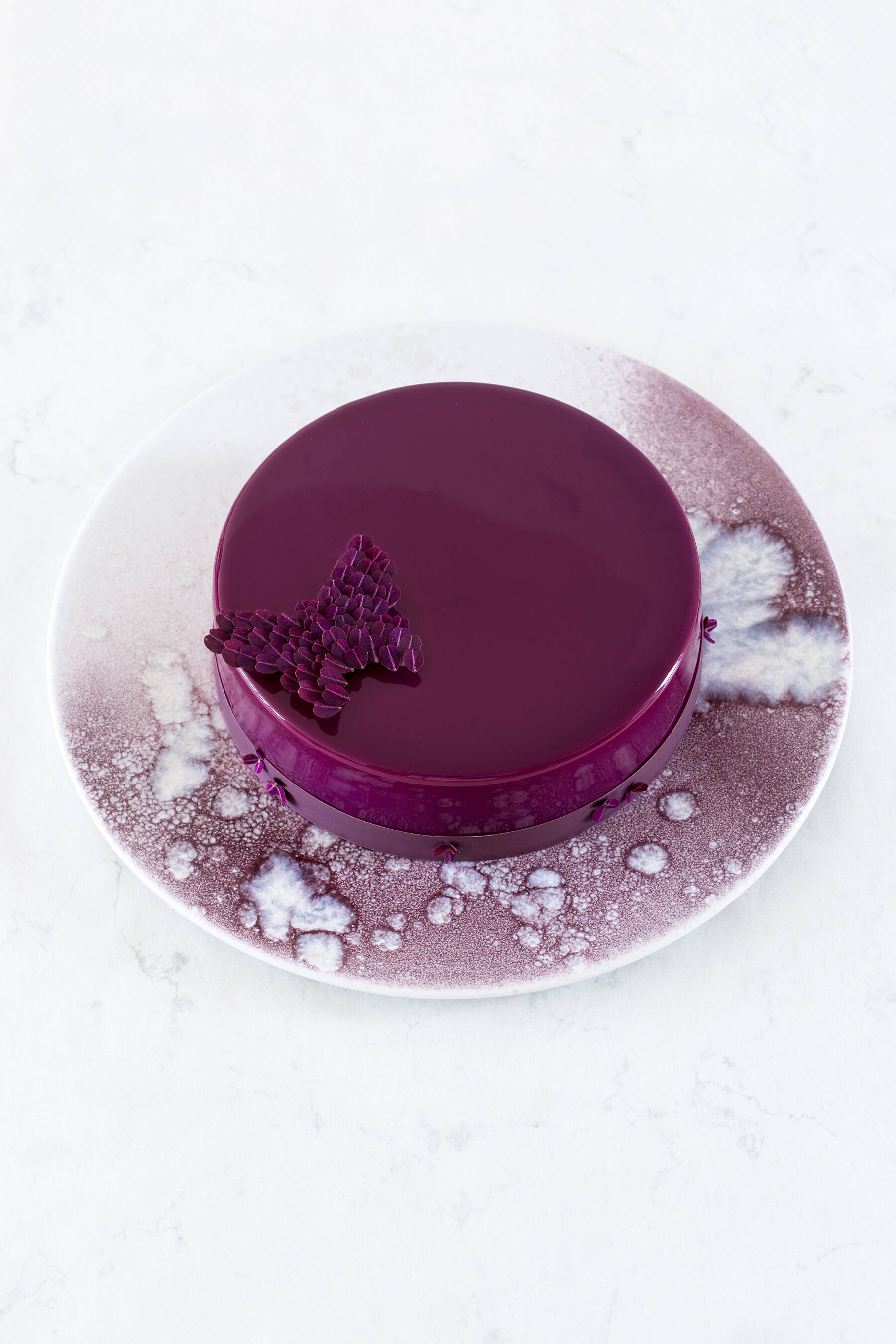 Blackberry white chocolate cake