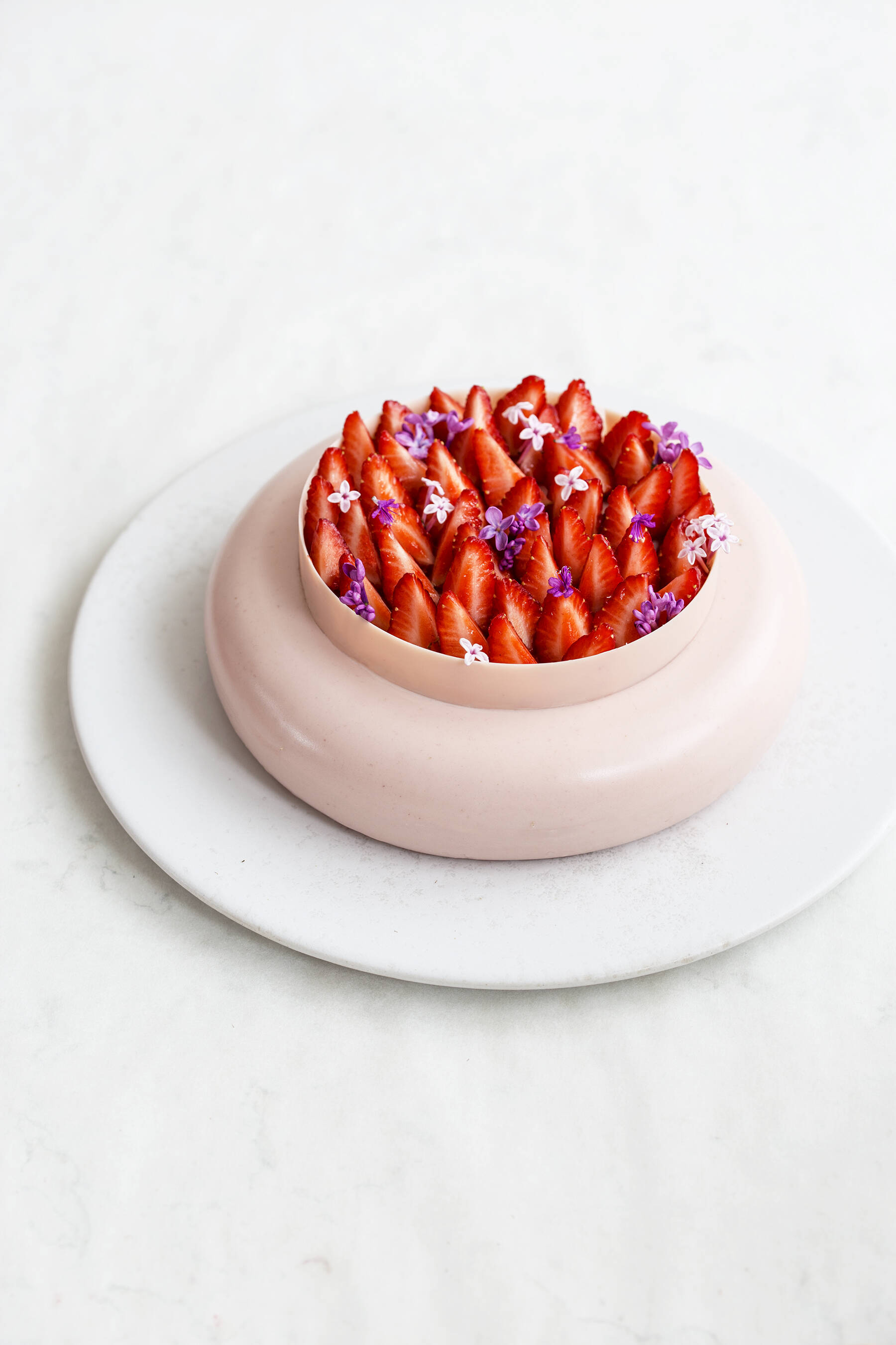 Strawberry hazelnut cake with basil