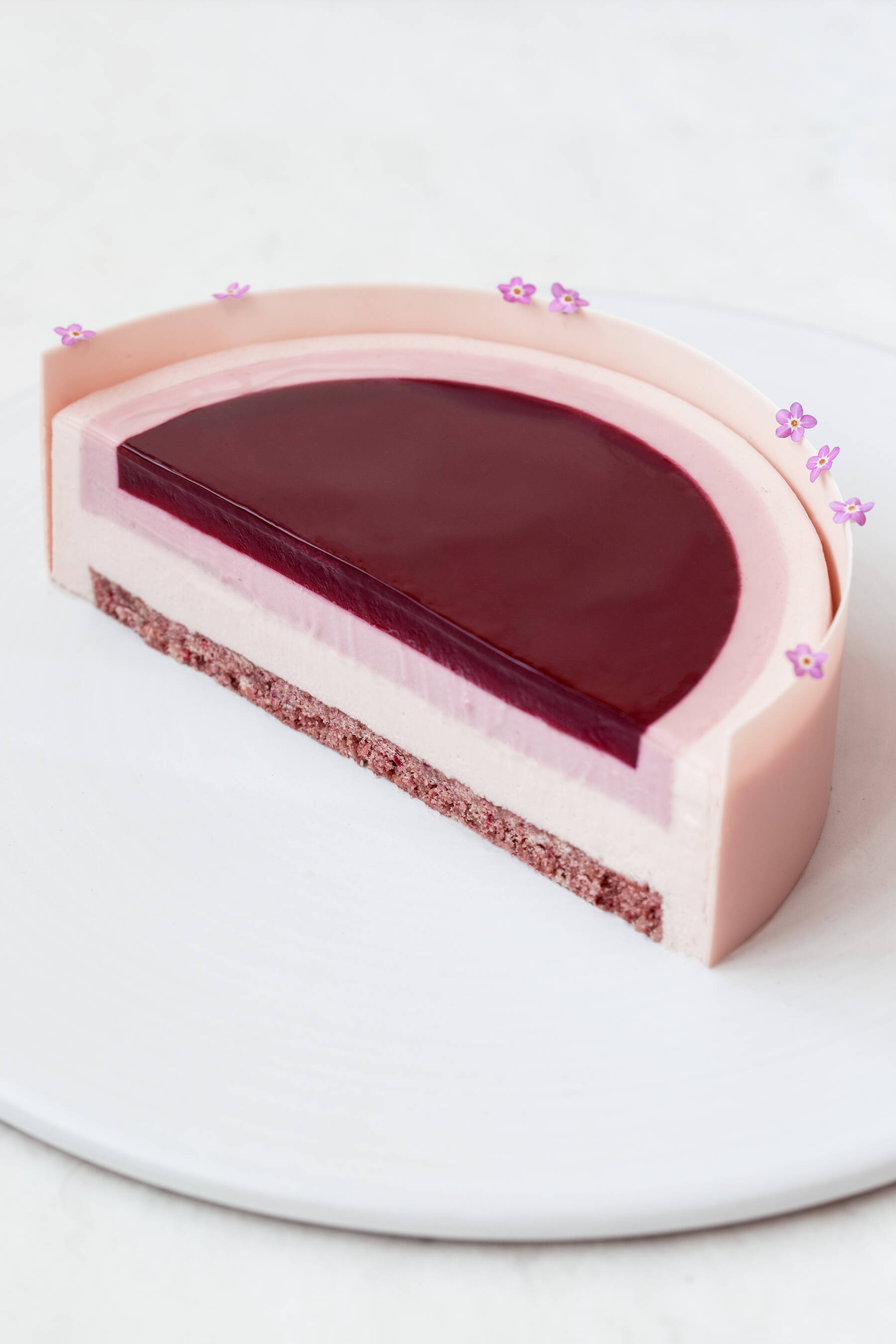Raspberry elderflower cake